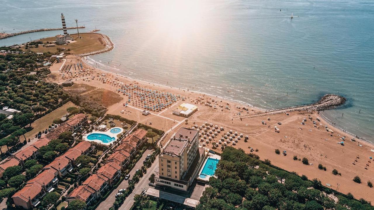 Hotel Fenix Cavallino-Treporti Exterior foto
